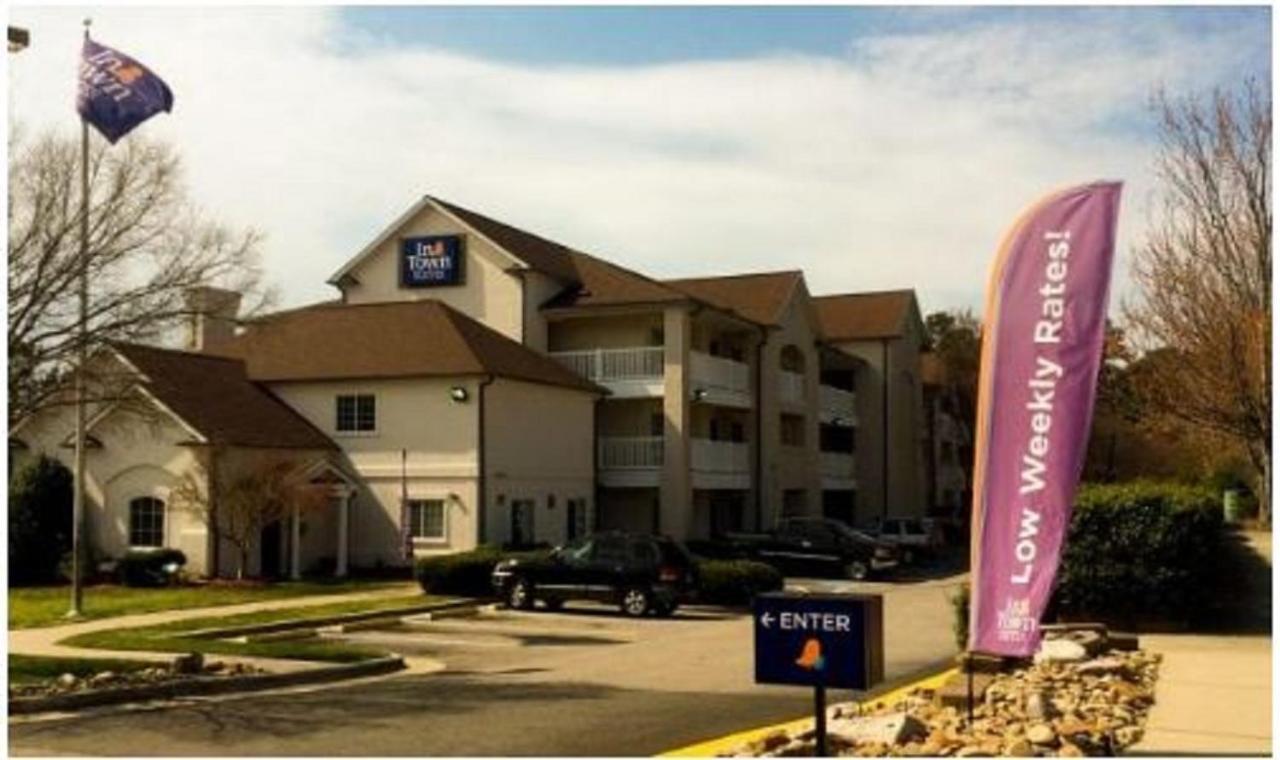 Intown Suites Extended Stay Raleigh Nc- Capital Blvd Eksteriør billede