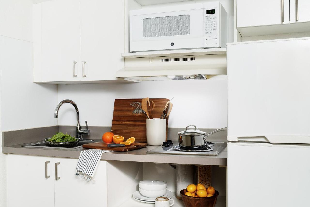 Intown Suites Extended Stay Raleigh Nc- Capital Blvd Eksteriør billede
