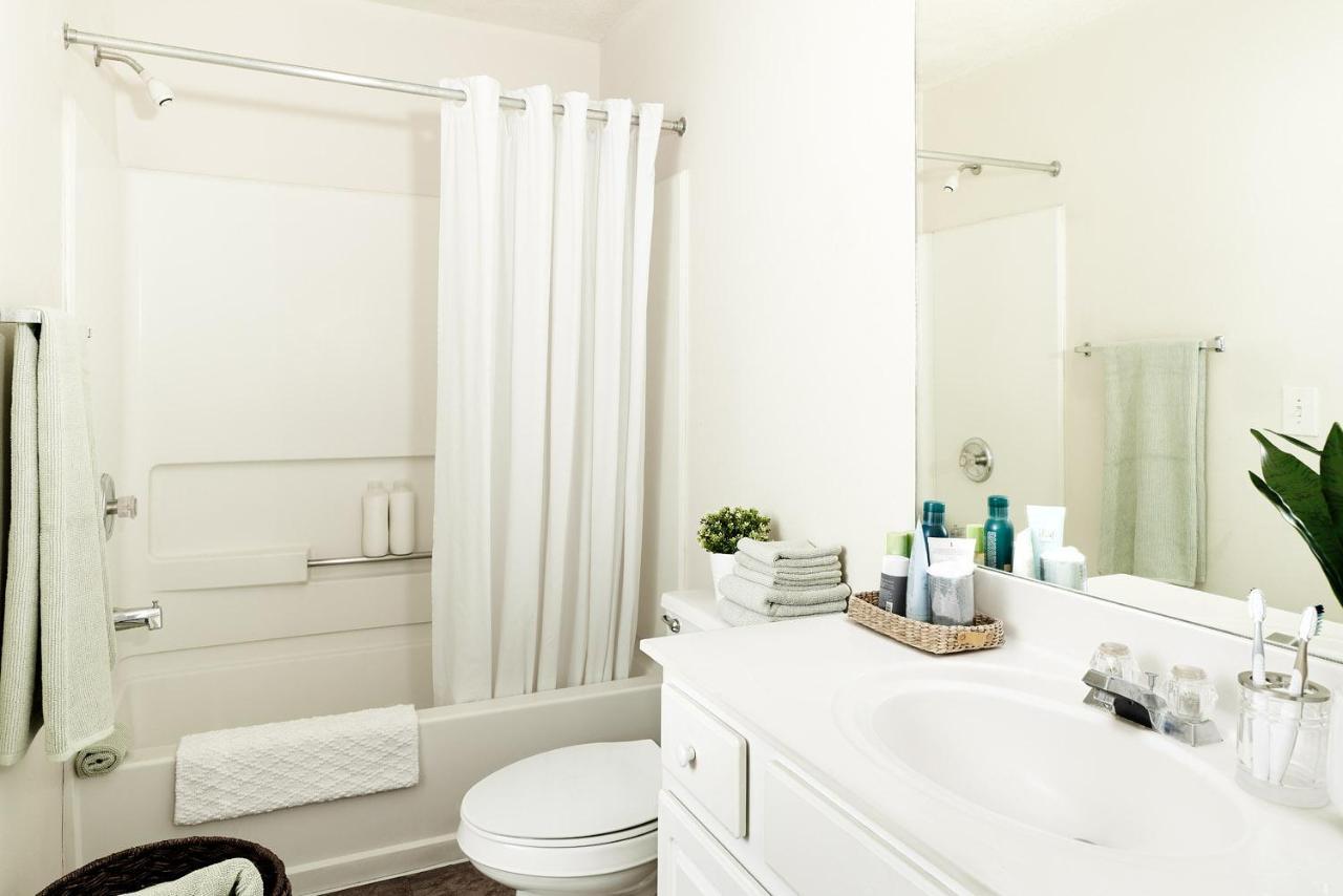 Intown Suites Extended Stay Raleigh Nc- Capital Blvd Eksteriør billede