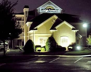 Intown Suites Extended Stay Raleigh Nc- Capital Blvd Eksteriør billede